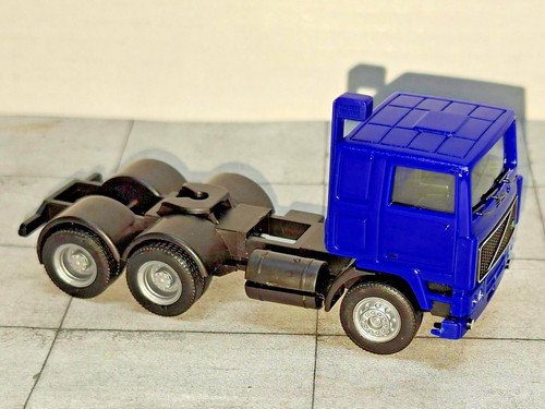 Herpa 318082 volvo f10 - 318082,