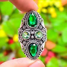 Natürlicher Peridot, grüner