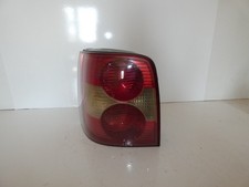 Rückleuchte links  VW Passat 3BG Kombi BJ2003 3B9945095