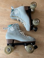 BTFL Rollschuh Damen Rollschuh Rollerskate Gr.41 mit Helm