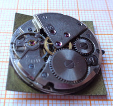 Älteres Handaufzug Werk BEHA ETA 1080 defekt Unruhe OK GX57