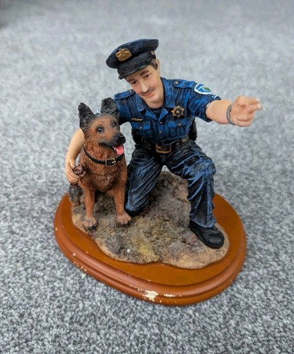 Polizei hundeführer statue - hundeführer,