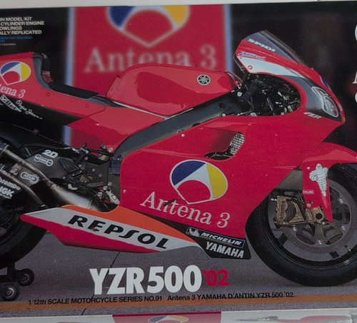 Tamiya yamaha yzr500 2002 - tamiya,
