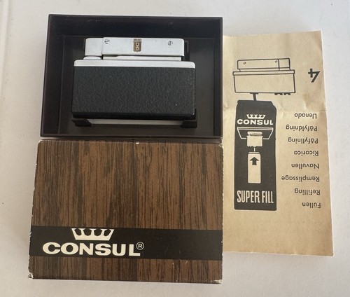 Ein vintage gasfeuerzeug - ein, vintage-gasfeuerzeug