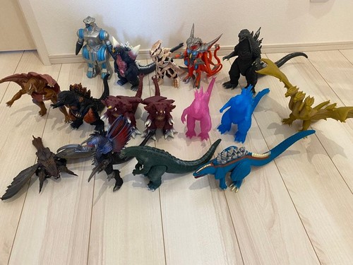 Viele anime godzilla gamera - viele,