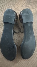 Louis Vuitton 38 Sandals