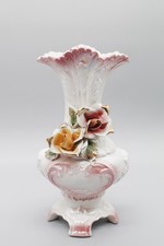Porzellan Vase  mit Blumen 3D