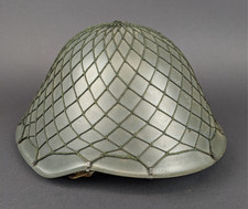 DDR NVA STAHLHELM MIT TARNNETZ