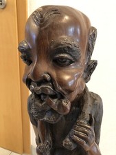 handgeschnitzte Figur