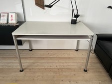Vitsoe 570 Schreibtisch Dieter