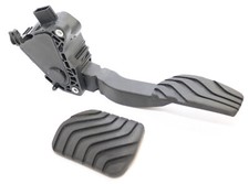 Nissan Qashqai J12 1.3 DIG-T 180026UA3B Gaspedal Fahrpedal Pedal