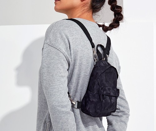 Mini rucksack leicht und - mini,