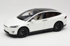 TESLA001 Tesla Model X White