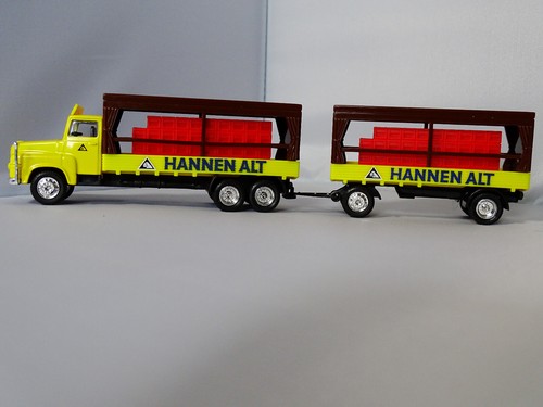 Hannen alt werbetruck - alt,, man
