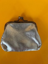 Alter Geldbeutel, Geldbörse, Portemonnaie für Münzen / Leder braun, a. Nachlass