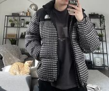 Supreme The North Face Studded Nuptse 700