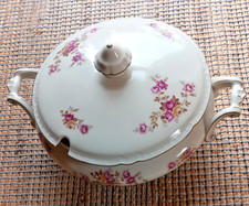 Sehr alte Suppenschüssel