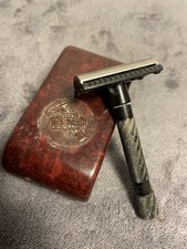 Rotbart MOND EXTRA Rasierer Rasierhobel inkl. Etui Bakelit WW2 WH Rasierapparat