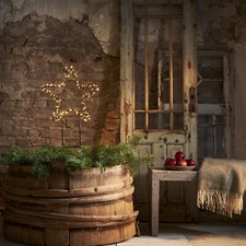 LED Lichterstern stehend