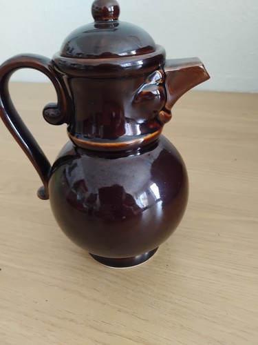 Kaffeekanne lachende - ",