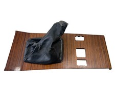 Mercedes W124 T Zebranoholz