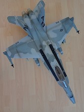 1:18 F 18 Hornet VFA 86 Sidewinders (BBI)