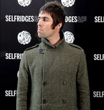 Rare 2009 Pretty Green