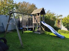 Spielturm Wickey, mit Holzdach Doppelschaukel Rutsche Sandkasten