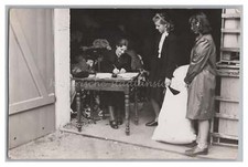 Kleidersammlung 1942 Winterhilfswerk ? Reichskleiderkarte - Altes Foto 1940er