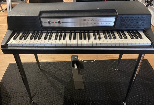 Wurlitzer 200a electric piano - 200a,