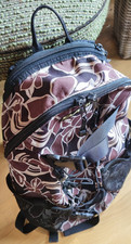 Dakine! Aufwendig verarbeiteter Rucksack! Blumen Muster! Skater! Neuwertig!