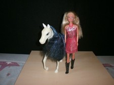 Barbie Pferd Weiß Blaue