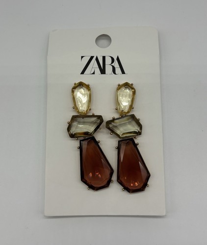 Zara woman ss23 - woman, resin