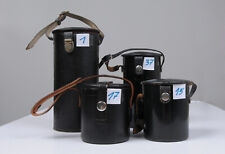 Verschiedene vintage Lederköcher