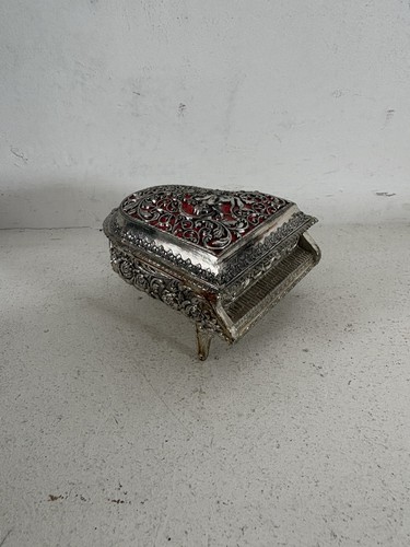 Vintage sankyo mini flügel - sankyo,