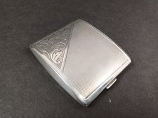 Puderdose in 835er Silber