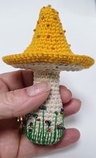 Pilz gehäkelt verziert