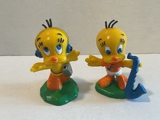Looney Tunes Bully 1983 2 x Figur: Tweety Saxophon/Walkman Original Aufkleber