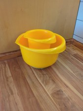 Rubbermaid  Schüssel Rührschüssel und Sahnebecher .