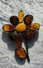 Bernsteinbrosche & -Anhänger