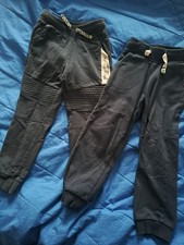 2 Jogginghosen dunkelblau