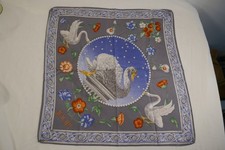 JOOP Seidentuch  Schwäne 100% Seide  Tuch   47 cm x 48 cm gerollter Saum n1