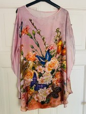 Wunderschöne Seidentunika, Gr. M-L, florales Design, 100% Seide