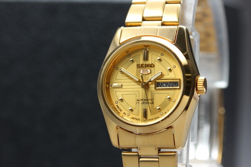 Vintage 1988 seiko automatic - 5,