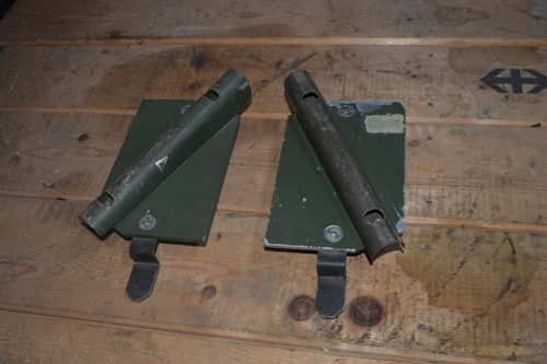 Paar flaggenhalter rechts - bw,