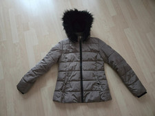 a825) Page one Winterjacke