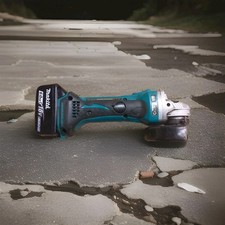 Makita DGA452Z (Solo) Akku-Winkelschleifer