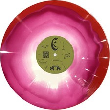 Clairo - Charm Magenta Cream