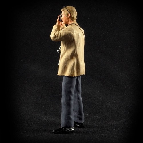 Fotograf reporter figuma - fotograf/reporter, 1:18