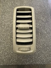 1x Vauxhall Vivaro Renault